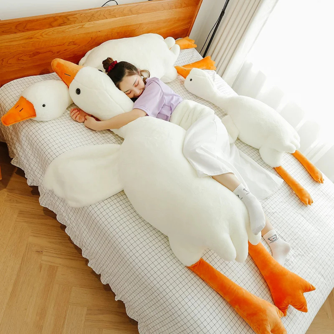 Super Huggable Giant Goose Plush Toy