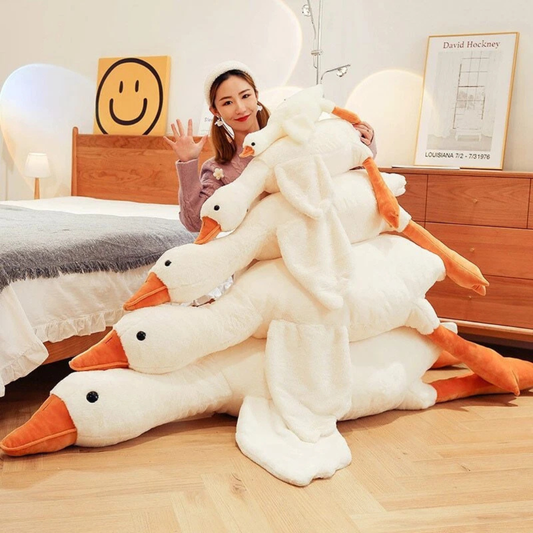 Super Huggable Giant Goose Plush Toy
